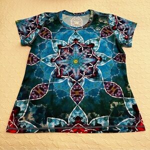 INKnBURN Tie Dye Mandala Women’s Short Sleeve Tech Running Shirt (size 2XL)